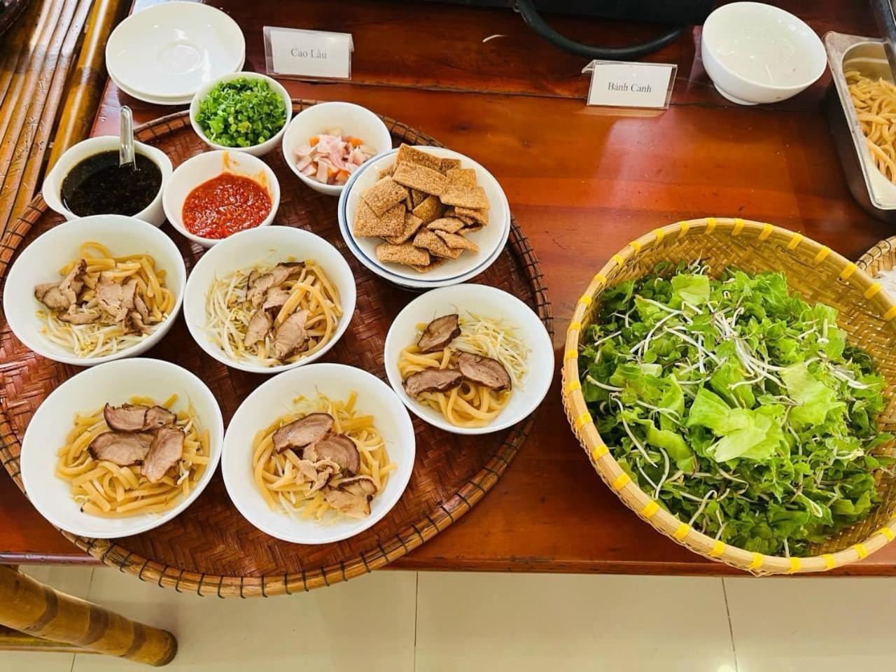 Phuong Dong Hotel Dn By -Bay Luxury Da Nang Esterno foto